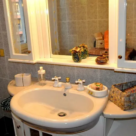 Arte' Rooms, Nel Cuore Di Siracusa Апартаменты *