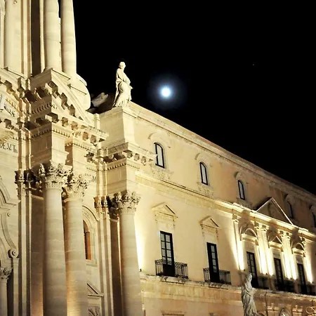 Arte' Rooms, Nel Cuore Di Siracusa